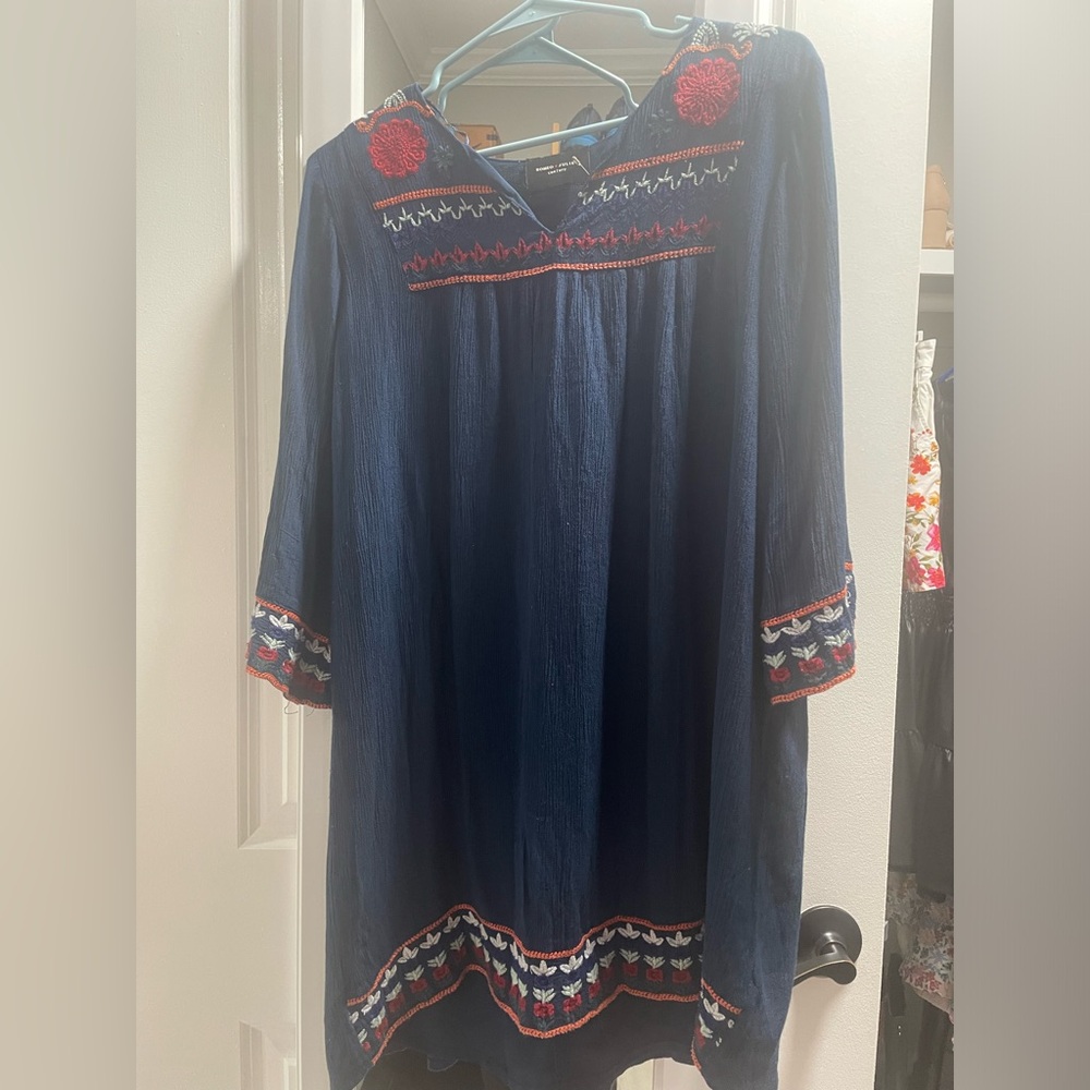 Romeo & Juliet Couture Navy and Red Embroidered Mini Dress